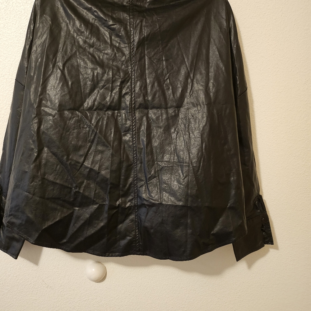 Signature 8 Faux Leather Top Black Size Small - Picture 6 of 8